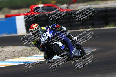 media/Jun-07-2025-TrackDaz (Sat) [[4413525952]]/A Group/1pm (Turn 1)/